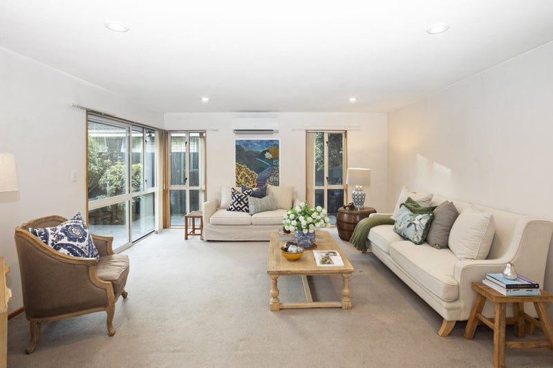 3/61 Waimairi Road, Upper Riccarton, Christchurch - Carousel 1