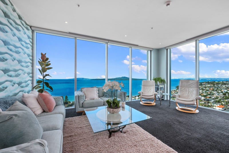 2402/3 Northcroft Street, Takapuna, Auckland - Carousel 1