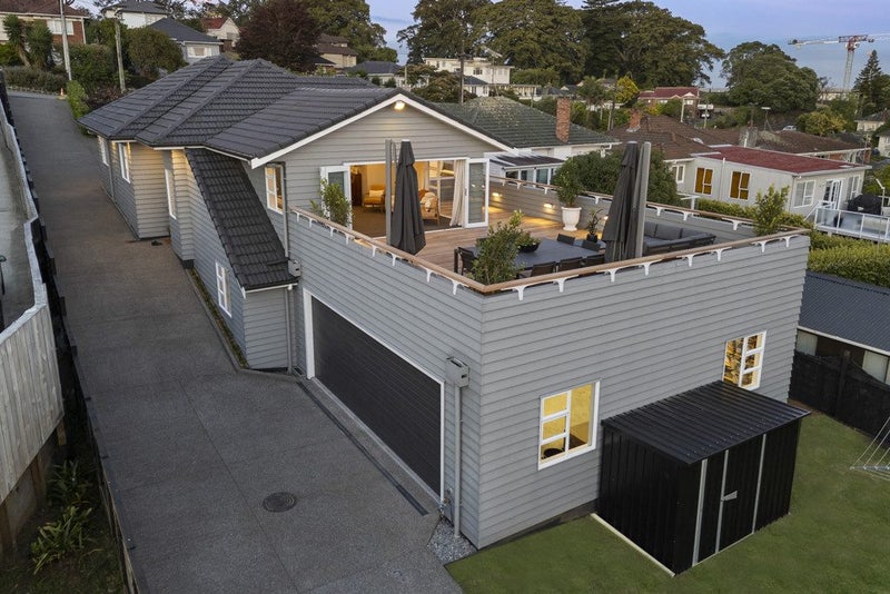 23 Herd Road, Hillsborough, Auckland - Carousel 1