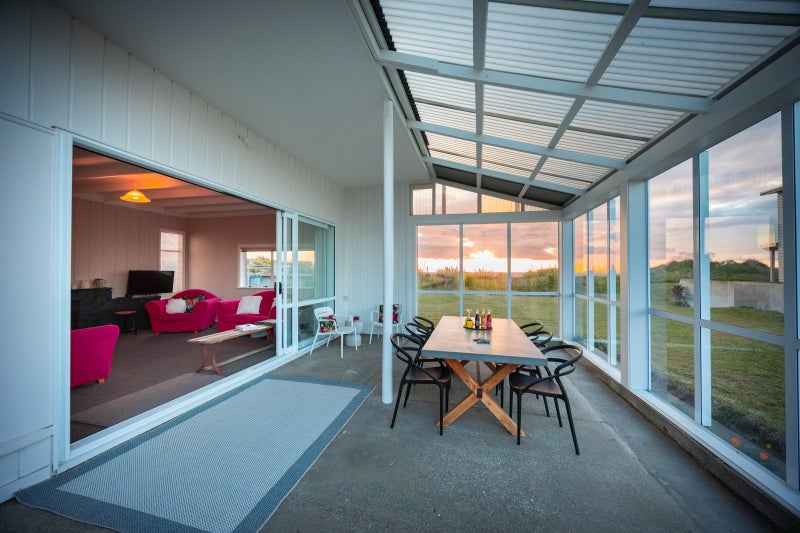 10 Marine Parade South, Foxton Beach, Foxton - Carousel 2