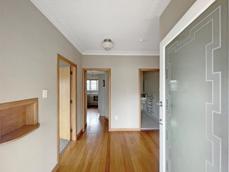 21 Darley Street, Maeroa, Hamilton - Carousel 2