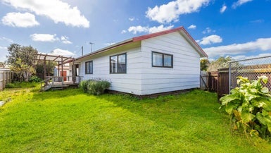 73A Millen Avenue, Pakuranga, Auckland - Carousel 1