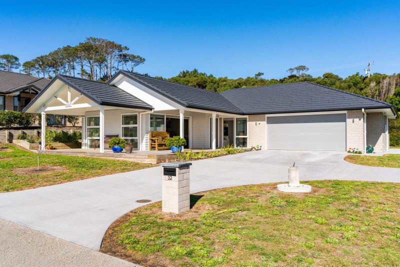 32 Park Rise, Mangawhai Heads, Mangawhai - Carousel 2