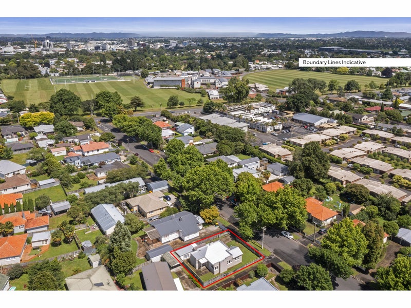 16 Wilson Street, Hamilton East, Hamilton - Carousel 2