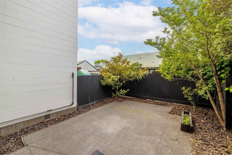 2/17 Geraldine Street, Edgeware, Christchurch - Carousel 11