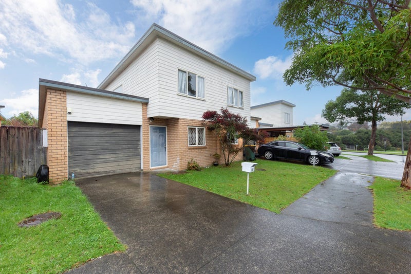 53 Brashier Circle, Sunnyvale, Auckland - Carousel 1