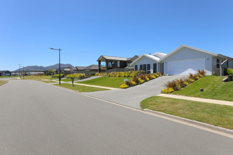 7 Kamaka Street, Wharewaka, Taupo - Carousel 21