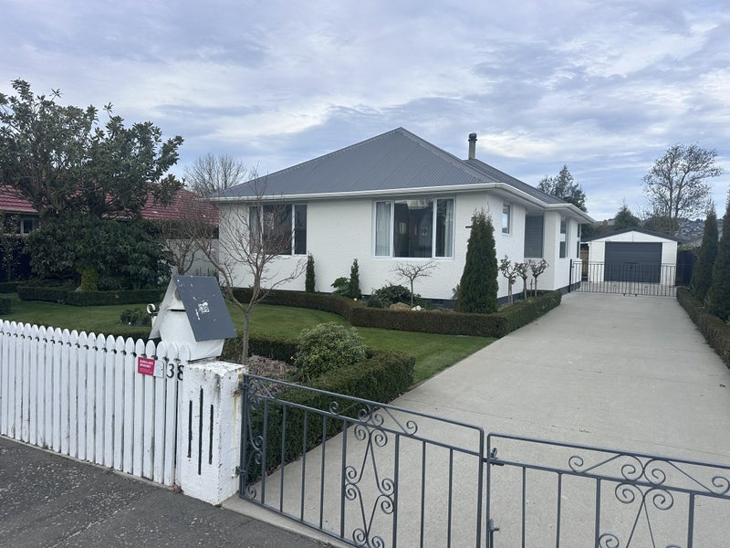 38 Evesham Crescent, Spreydon, Christchurch - Carousel 1