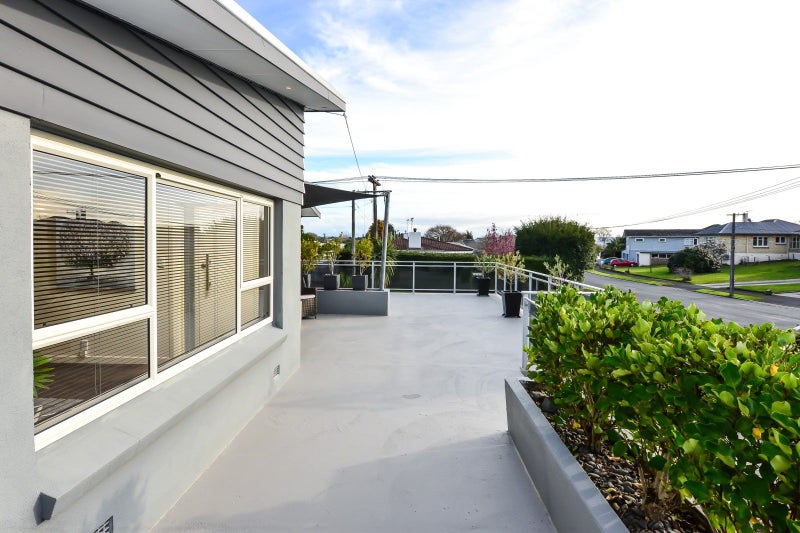 1 Elizabeth Street, Beerescourt, Hamilton - Carousel 36