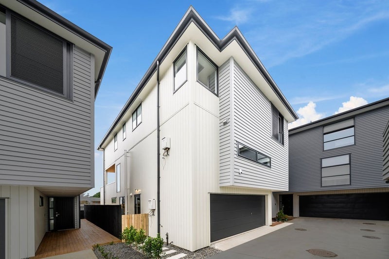 835D Manukau Road, Royal Oak, Auckland - Carousel 2