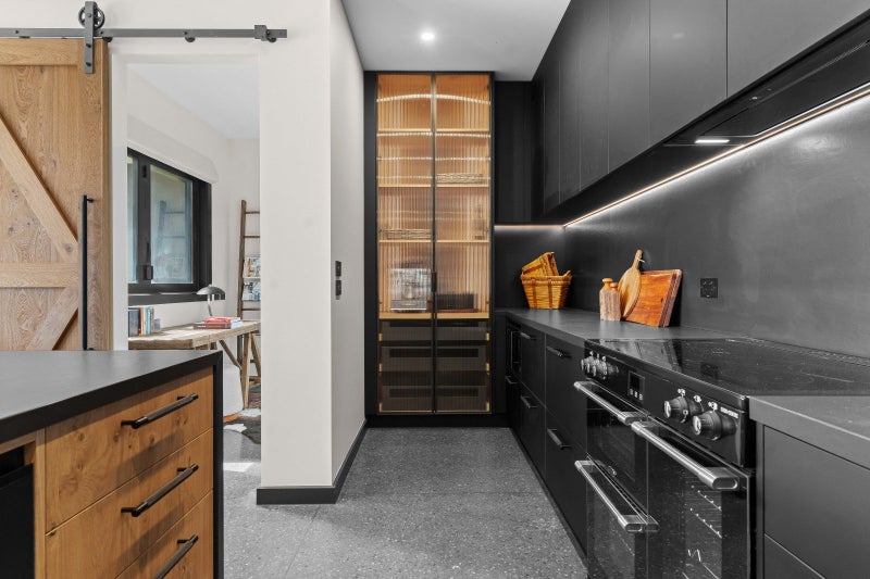 24 Coralie Place, Lansdowne, Masterton - Carousel 24