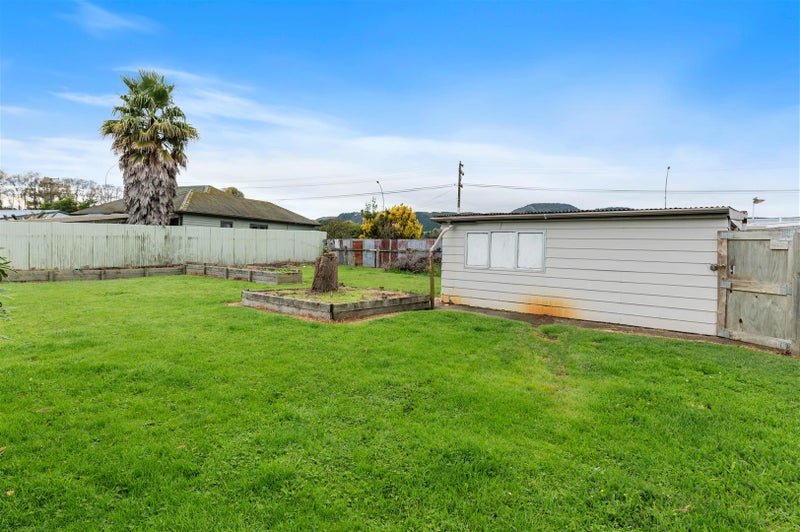 1 Lee Road, Hannahs Bay, Rotorua - Carousel 15