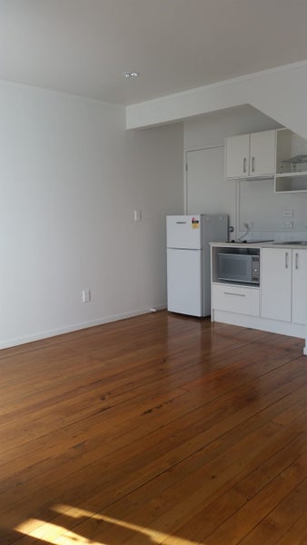 196 Manukau Road, Epsom, Auckland - Carousel 2