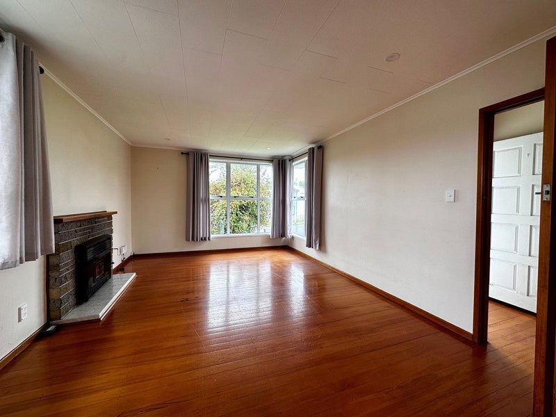 36 Larne Avenue, Pakuranga Heights, Auckland - Carousel 2