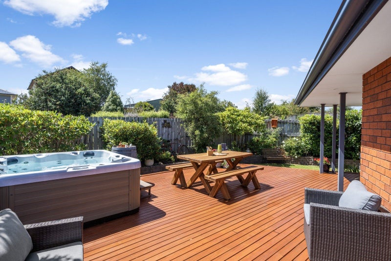 4 Coach Road, Fairfield, Dunedin - Carousel 2