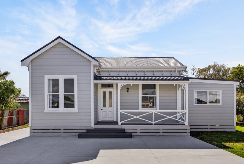18 Daphne Street, Outer Kaiti, Gisborne - Carousel 2
