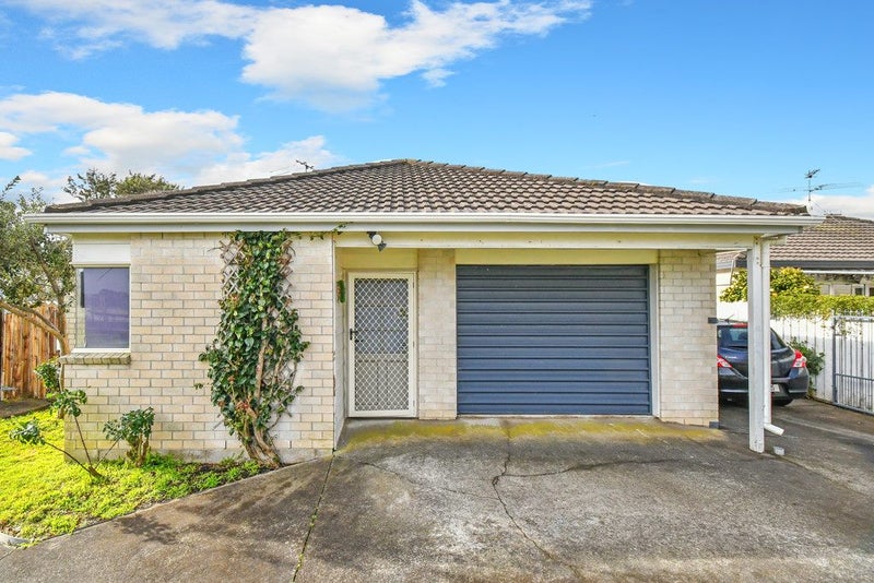 2/49 Pah Road, Papatoetoe, Auckland - Carousel 1