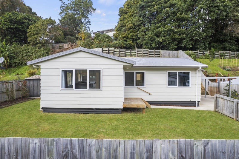 12 Hughan Craig Place, Gate Pa, Tauranga - Carousel 1