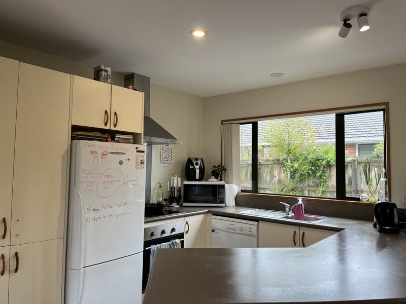 2/102 Mandeville Street, Riccarton, Christchurch - Carousel 2