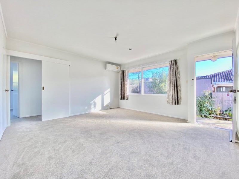 1/16 Mount Smart Road, Onehunga, Auckland - Carousel 2