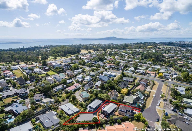 9 Tobago Place, Sunnynook, Auckland - Carousel 21