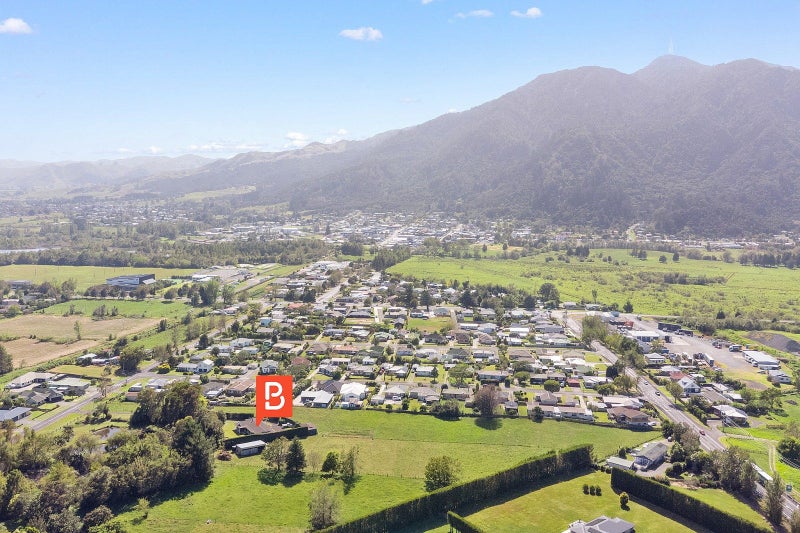 27 Gordon Avenue, Te Aroha, Te Aroha - Carousel 24