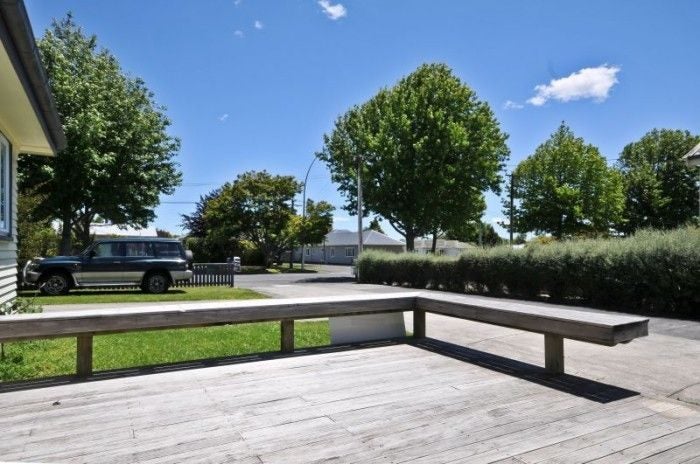 46 Galloway Street, Hamilton East, Hamilton - Carousel 13