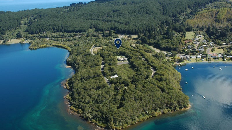 12 Parawera Drive, Acacia Bay, Taupo - Carousel 1