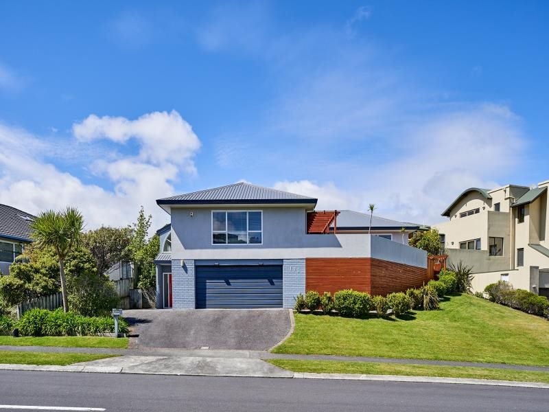 191 Tirohanga Road, Tirohanga, Lower Hutt - Carousel 1
