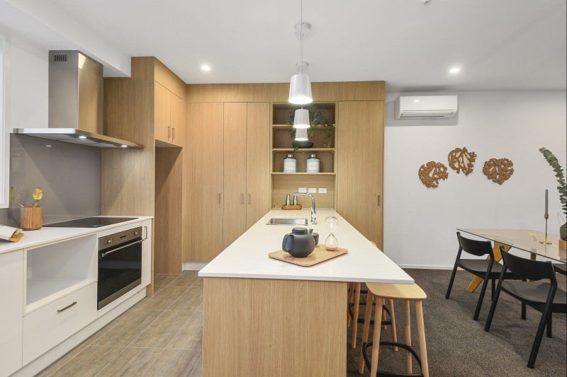 13/9 Eastview Road, Glen Innes, Auckland - Carousel 2