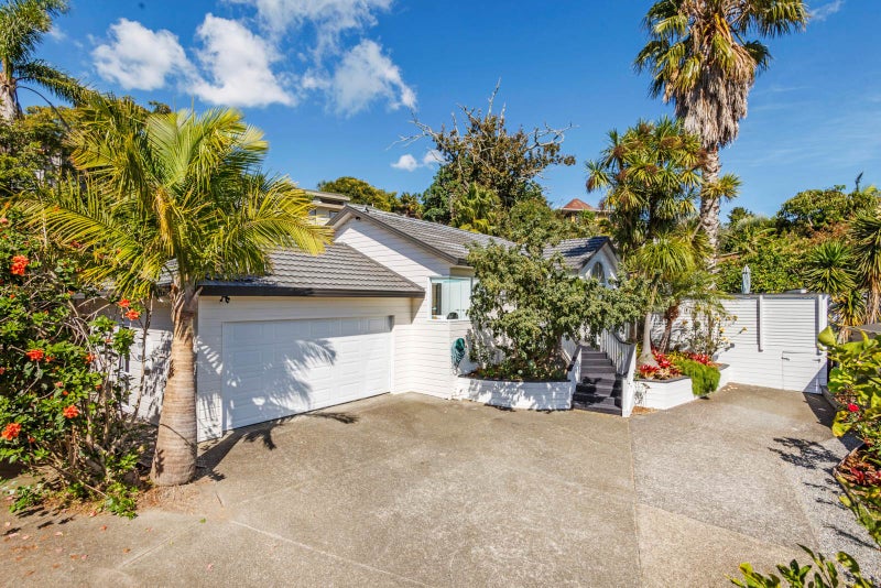 1/60 Glencoe Road, Browns Bay, Auckland - Carousel 1