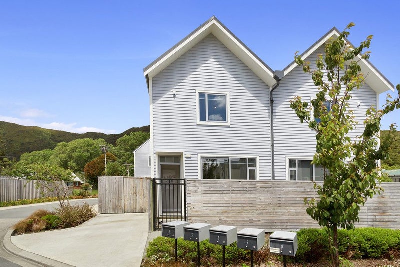 1 Eruera Love Lane, Waterloo, Lower Hutt - Carousel 2