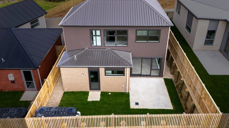 60 Scenic Rise, Rototuna North, Hamilton - Carousel 22