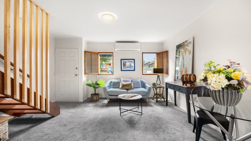 11/22 Spring Street, Onehunga, Auckland - Carousel 1