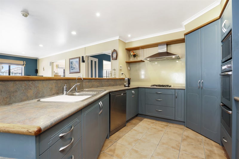 29 Cairns Crescent, Rototuna, Hamilton - Carousel 2