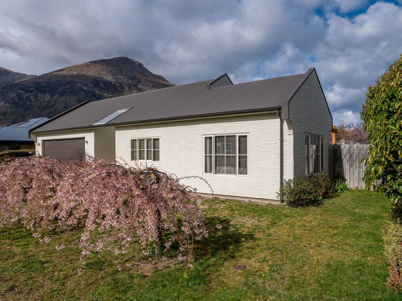 47 Hope Avenue, Lake Hayes, Queenstown - Carousel 23