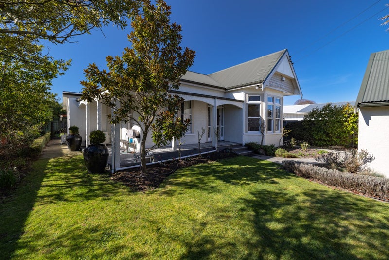 34 Gordon Avenue, St Albans, Christchurch - Carousel 2