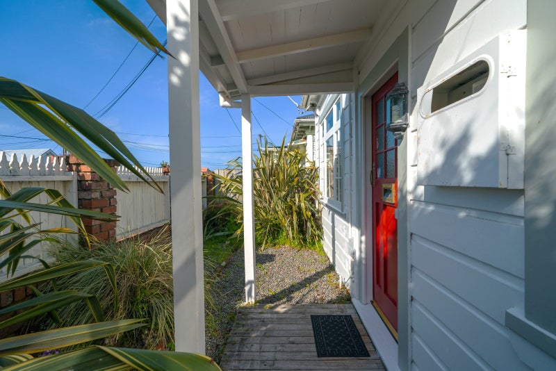 47 Queen Street, Petone, Lower Hutt - Carousel 19