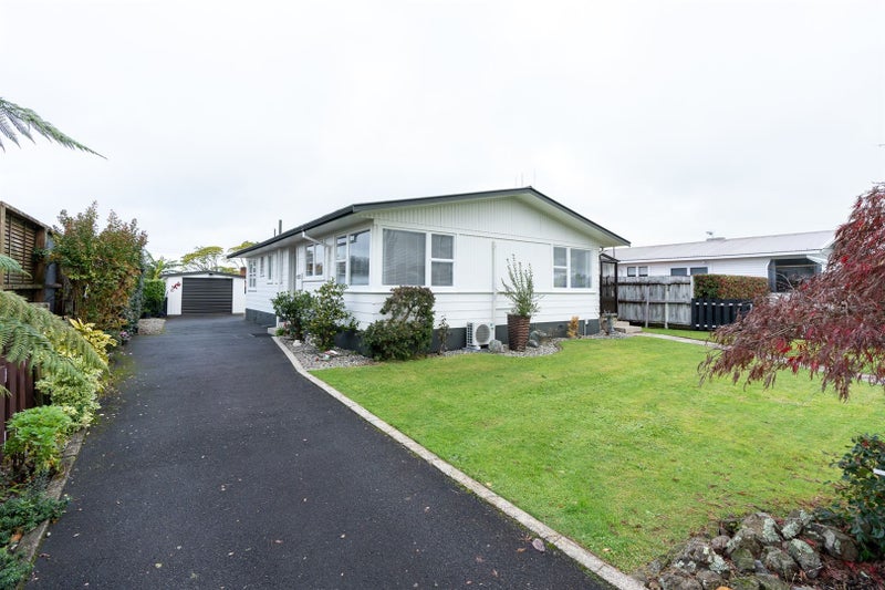 10 Katherine Place, Melville, Hamilton - Carousel 2