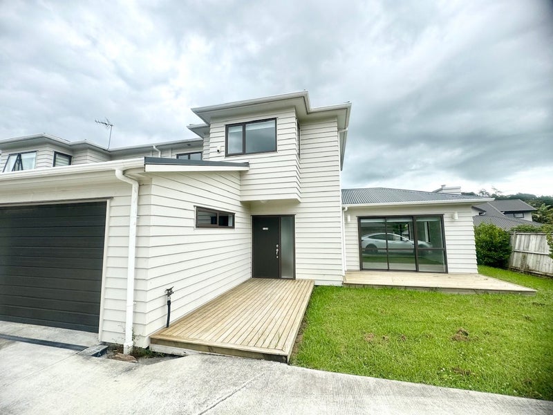 12B The Avenue, Albany, Auckland - Carousel 1