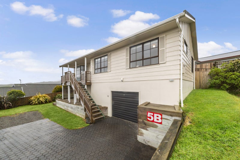 5B Fernwood Court, Woodridge, Wellington - Carousel 1