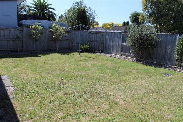 25 Glasgow Street, Takaro, Palmerston North - Carousel 2