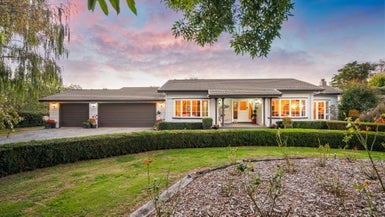 1226 Kairanga Bunnythorpe Road, Palmerston North - Carousel 1
