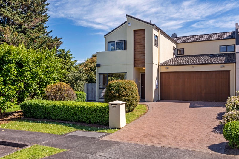 39 Tiger Drive, Golflands, Auckland - Carousel 20