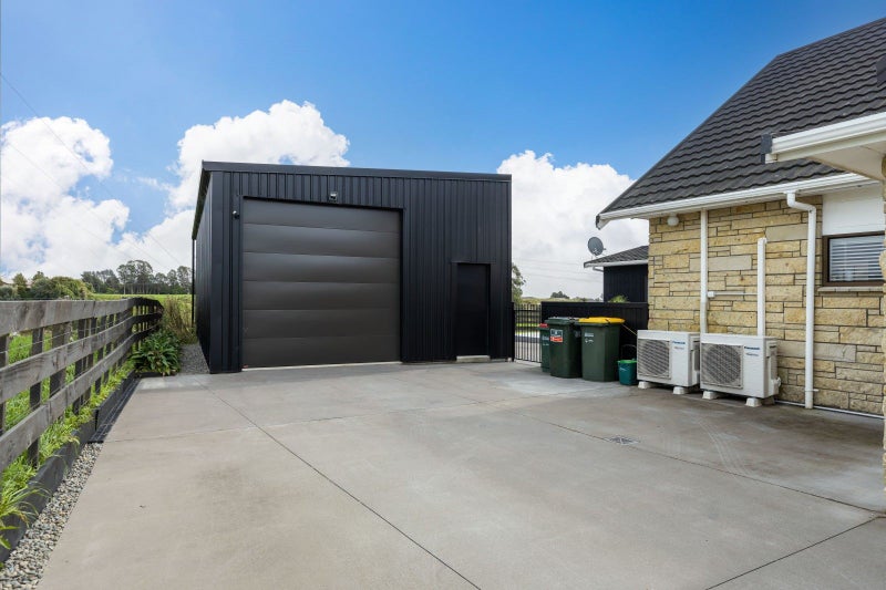 488A Carrington Road, Hurworth, New Plymouth - Carousel 32