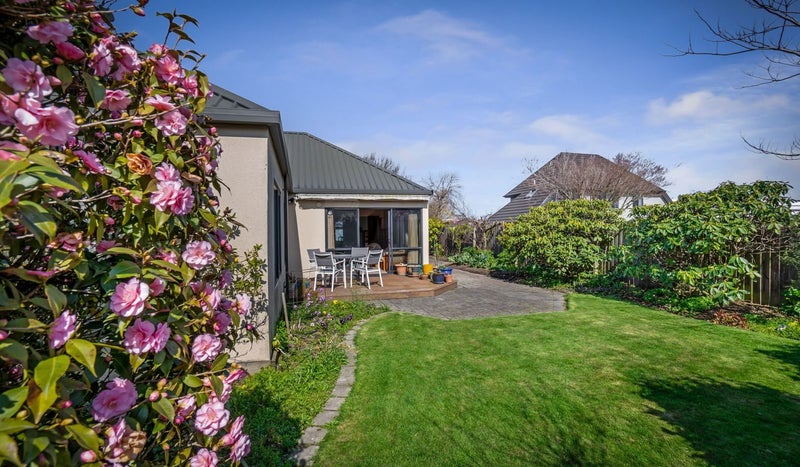 9 Buscot Gate, Avonhead, Christchurch - Carousel 1