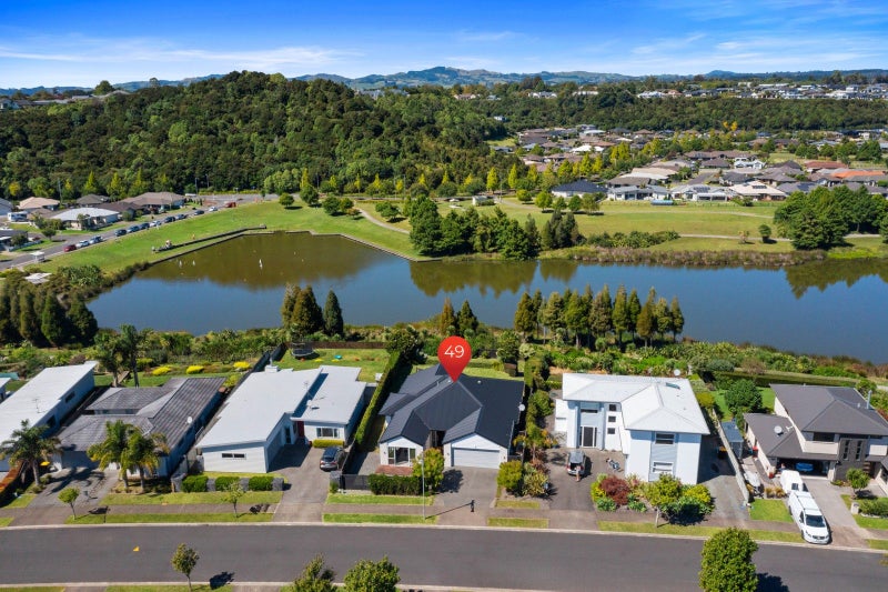 49 Landing Drive, Pyes Pa, Tauranga - Carousel 1