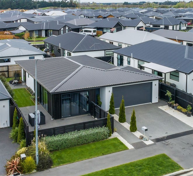 22 Borderdale Street, Belfast, Christchurch - Carousel 17