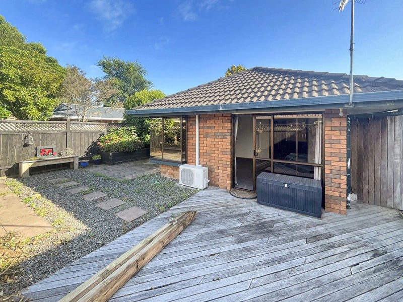 3 Silverdale Court, Terrace End, Palmerston North - Carousel 10