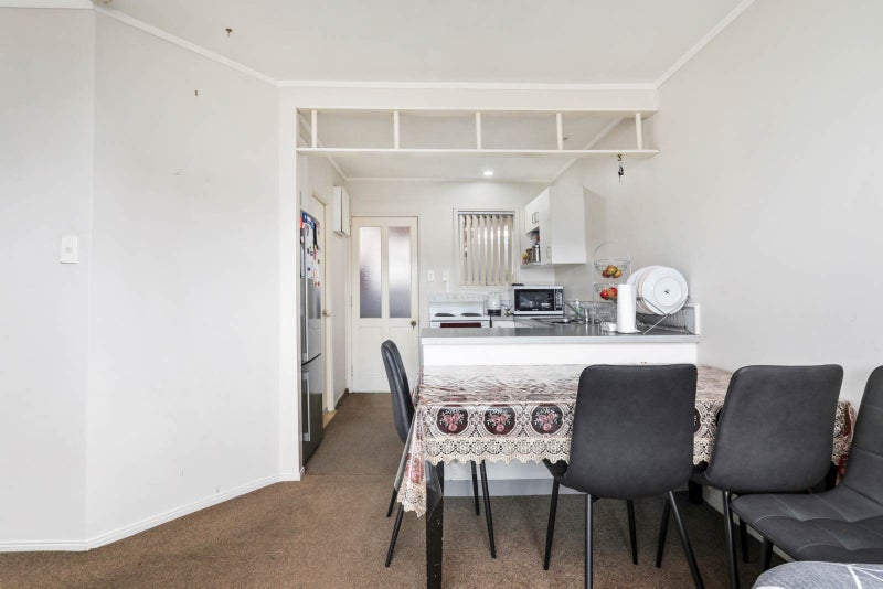 2/12 Omana Road, Papatoetoe, Auckland - Carousel 2